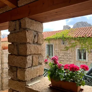 Casa vacanze Casa Nel Borgo Di, San Pantaleo